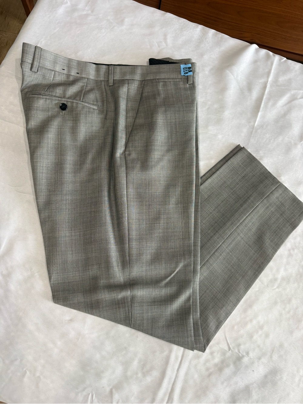 Express Men’s Light Gray Wool Plaid Dress  Pants